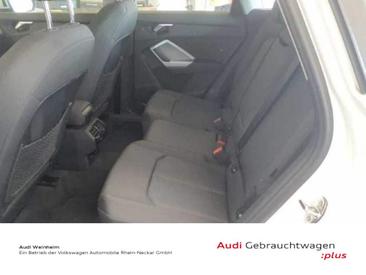 Audi Q3 TFSI E 45 E — photo 9