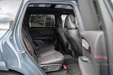Audi Q7 SUV TDI Quattro Tiptronic — photo 11