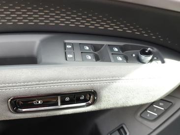 Audi Q7 SUV TDI Quattro Tiptronic — photo 15