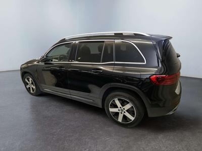 Mercedes GLB 180