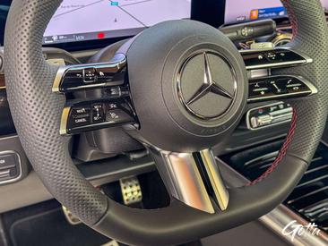 Mercedes GLA 200 — photo 7