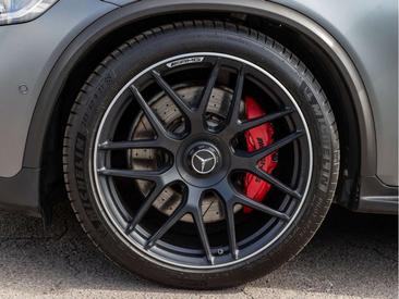 Mercedes GLC 63 S — photo 7