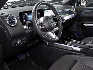 Mercedes GLB 200d — photo 8