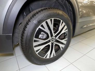 Mercedes GLB 200d — photo 7