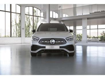 Mercedes GLA 200 — photo 5
