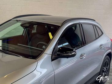 Mercedes GLA 200 — photo 11