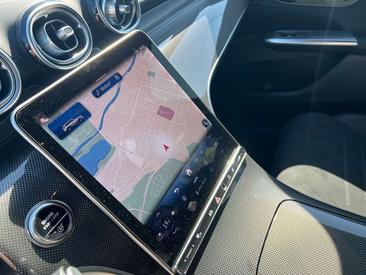 Mercedes GLC 220 D — photo 12