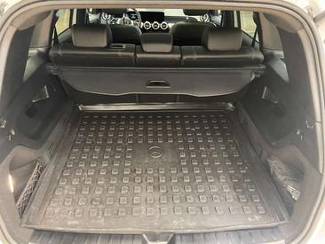 Mercedes GLB 200d — photo 6