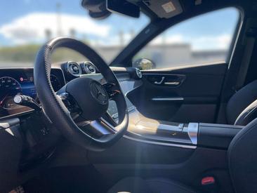 Mercedes GLC 220 D — photo 13