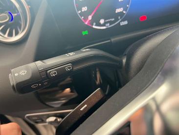 Mercedes GLA 200d — photo 15
