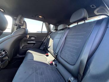 Mercedes GLC 220 D — photo 19