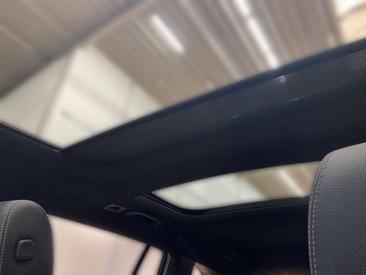 Mercedes GLB 200d — photo 11