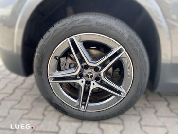 Mercedes GLA 200 — photo 8