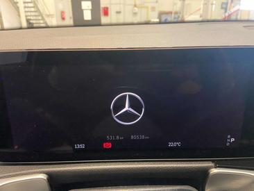 Mercedes GLB 200d — photo 12