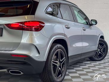 Mercedes GLA 200 — photo 29