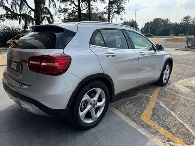 Mercedes GLA 180