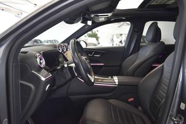 Mercedes GLC 300 E — photo 6