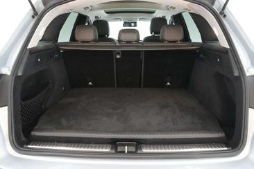 Mercedes GLC 300 De — photo 21