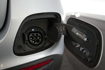 Mercedes GLC 300 De — photo 26