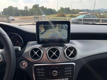 Mercedes GLA 180 — photo 9