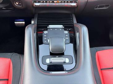 Mercedes GLE 63 S 4Matic — photo 14