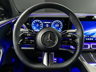 Mercedes GLC 400 4MATIC — photo 11