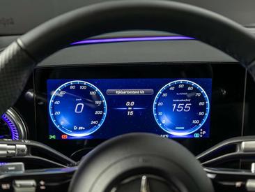 Mercedes GLC 400 4MATIC — photo 12