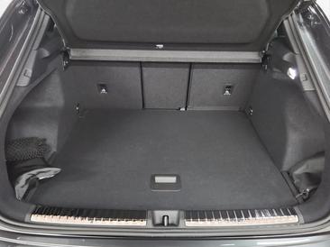Audi Q3 TDI — photo 19