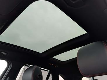 Mercedes GLC 300 D — photo 10