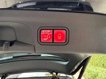 Mercedes GLE 400 E — photo 35