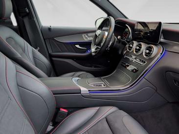 Mercedes GLC 300 D — photo 11