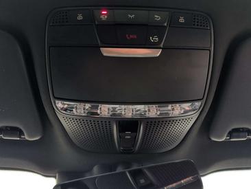 Mercedes GLC 300 D — photo 12