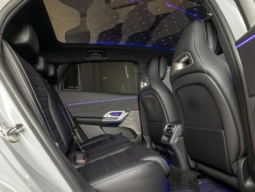 Mercedes GLC 400 4MATIC — photo 17