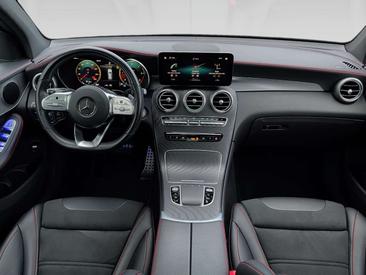 Mercedes GLC 300 D — photo 13