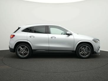 Mercedes GLA 180 — photo 5