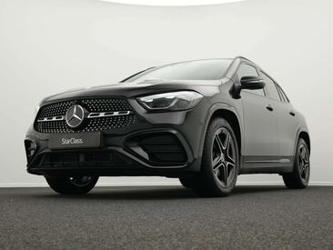 Mercedes GLA 180 — photo 9