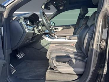 Audi Q8 50 TDI Quattro — photo 14