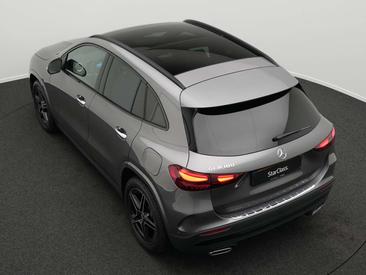 Mercedes GLA 180 — photo 13