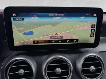 Mercedes GLC 300 D — photo 21