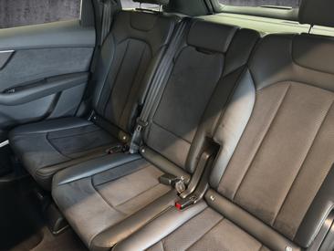 Audi Q7 Competition Plus 50 TDI Quattro — photo 9