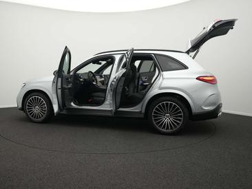 Mercedes GLC 220 D — photo 16