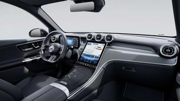 Mercedes GLC 400 E — photo 9