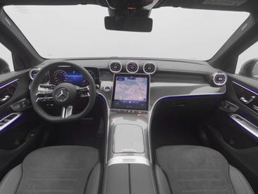 Mercedes GLC 220 D — photo 18