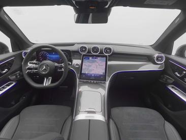 Mercedes GLC 220 D — photo 18