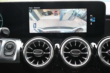 Mercedes EQB 350 4MATIC — photo 6