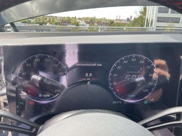 Mercedes GLB 250 — photo 15