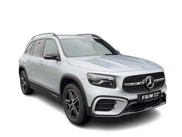 Mercedes GLB 200 — photo 16