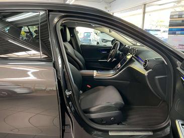 Mercedes Classe C Berline 300 E — photo 16