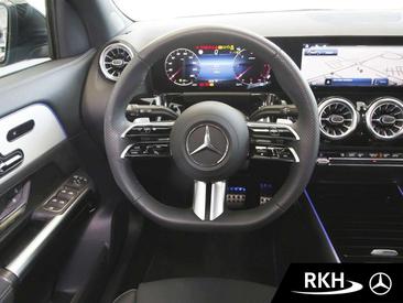 Mercedes GLA 220 D — photo 11