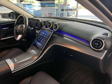 Mercedes Classe C Berline 300 E — photo 18